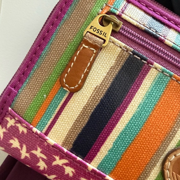 Fossil Multicolor Wallet - Picture 11 of 12